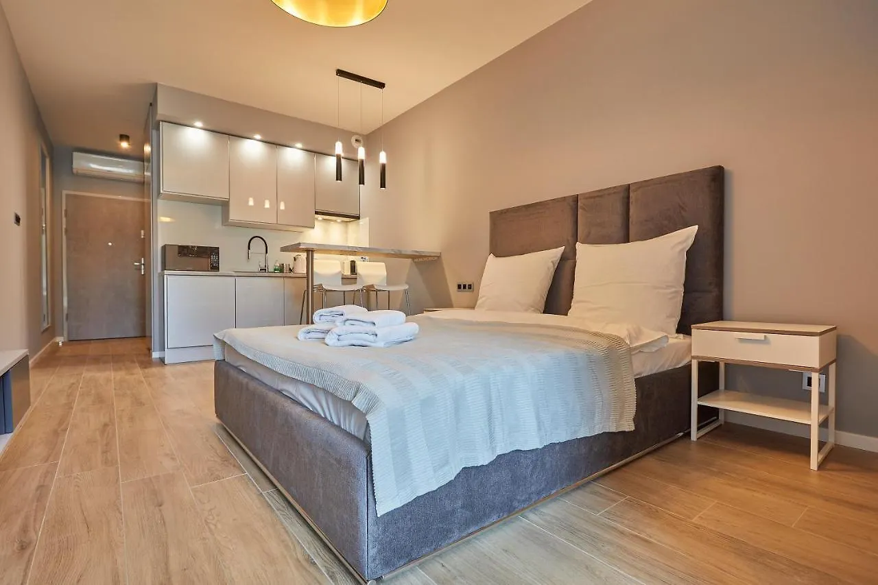 **** Aparthotel Rajska 3 By Pi Apartments Krakow Poland